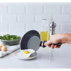 Mini-poêle Anti-adhérente 16 Cm -Produits De Cuisine 103004 3 1 Mini poele anti adherente 16 cm Mathon