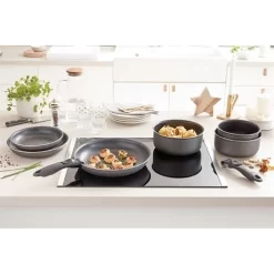 Set 3 Poêles Anti-adhésives Effet Pierre Et Manche Amovible 7 Set 3 Poêles Anti-adhésives Effet Pierre Et Manche Amovible -Produits De Cuisine 20211 2 4 Set 3 poeles anti adhesives Effet Pierre et manche amovible Mathon