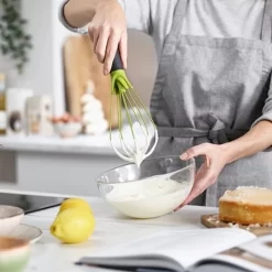 Joseph Joseph Fouet 2 En 1 En Silicone 28 Cm -Produits De Cuisine 613029 4 1 Fouet 2 en 1 en silicone 28 cm Joseph Joseph